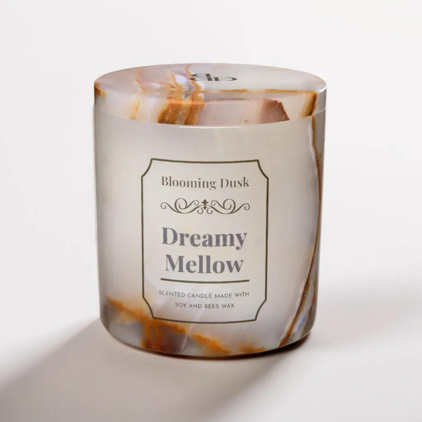 Blooming Dusk's Dreamy Mellow scented candle